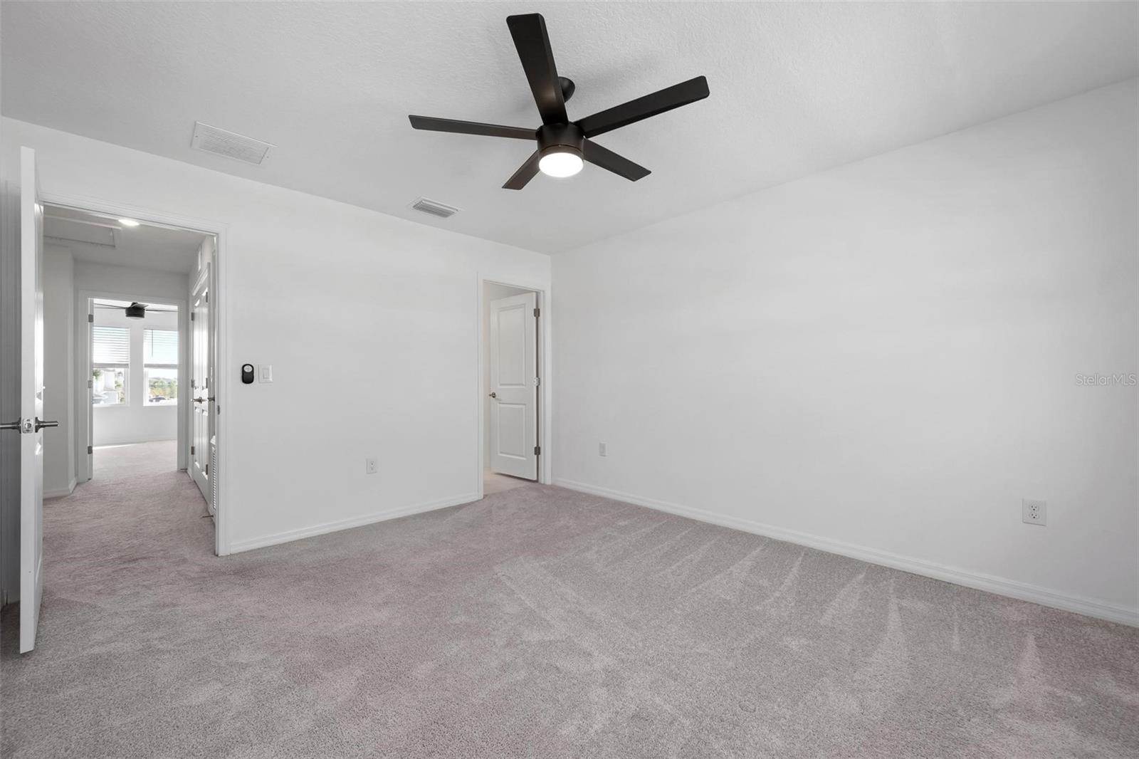 8565 Daybreak Street, Sarasota, FL 34241