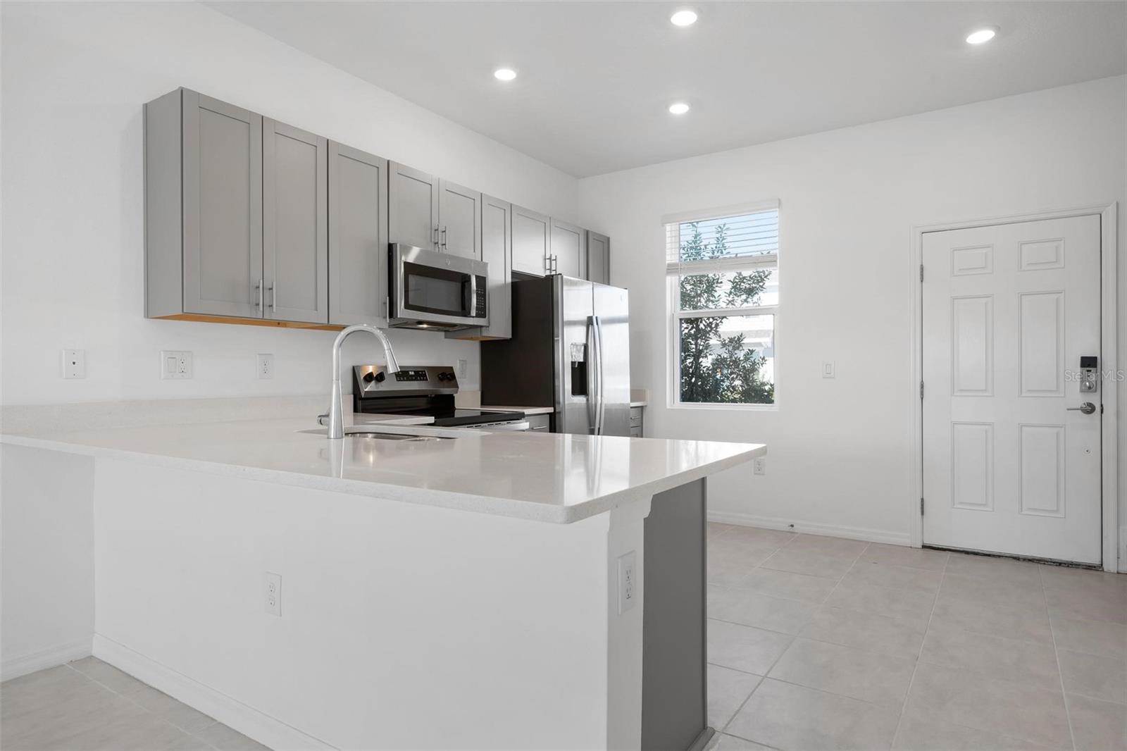 8565 Daybreak Street, Sarasota, FL 34241