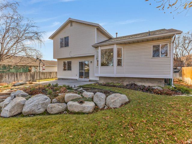 1248 West Edgeberry Dr, Murray, UT 84123