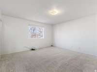 1248 West Edgeberry Dr, Murray, UT 84123