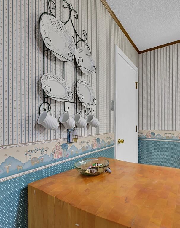 136 Bowie Street, McGregor, TX 76657