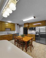 136 Bowie Street, McGregor, TX 76657