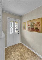 136 Bowie Street, McGregor, TX 76657