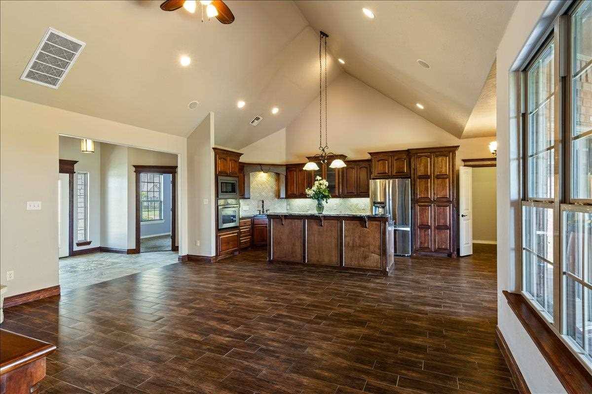 4102 NE Mossy Oak, Lawton, OK 73505