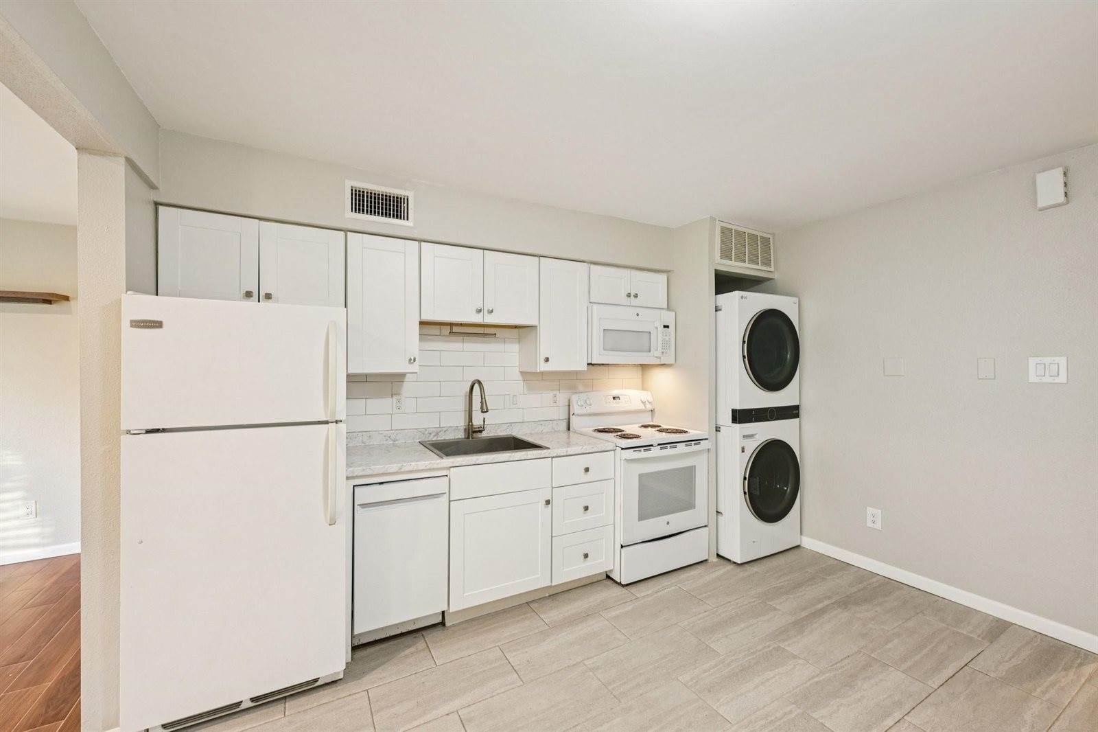 12900 Walden Road, #815H, Montgomery, TX 77356