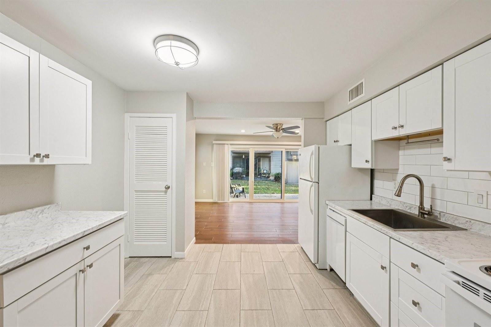 12900 Walden Road, #815H, Montgomery, TX 77356