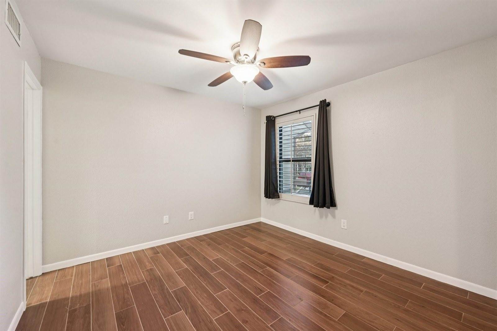 12900 Walden Road, #815H, Montgomery, TX 77356