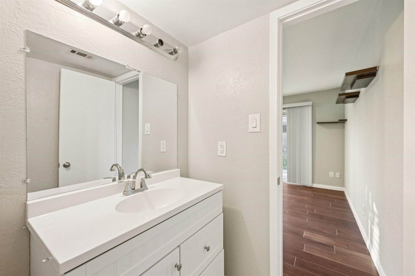 12900 Walden Road, #815H, Montgomery, TX 77356