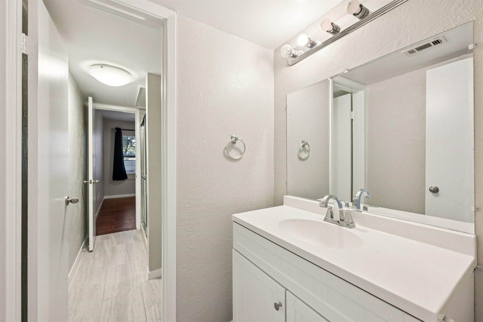 12900 Walden Road, #815H, Montgomery, TX 77356