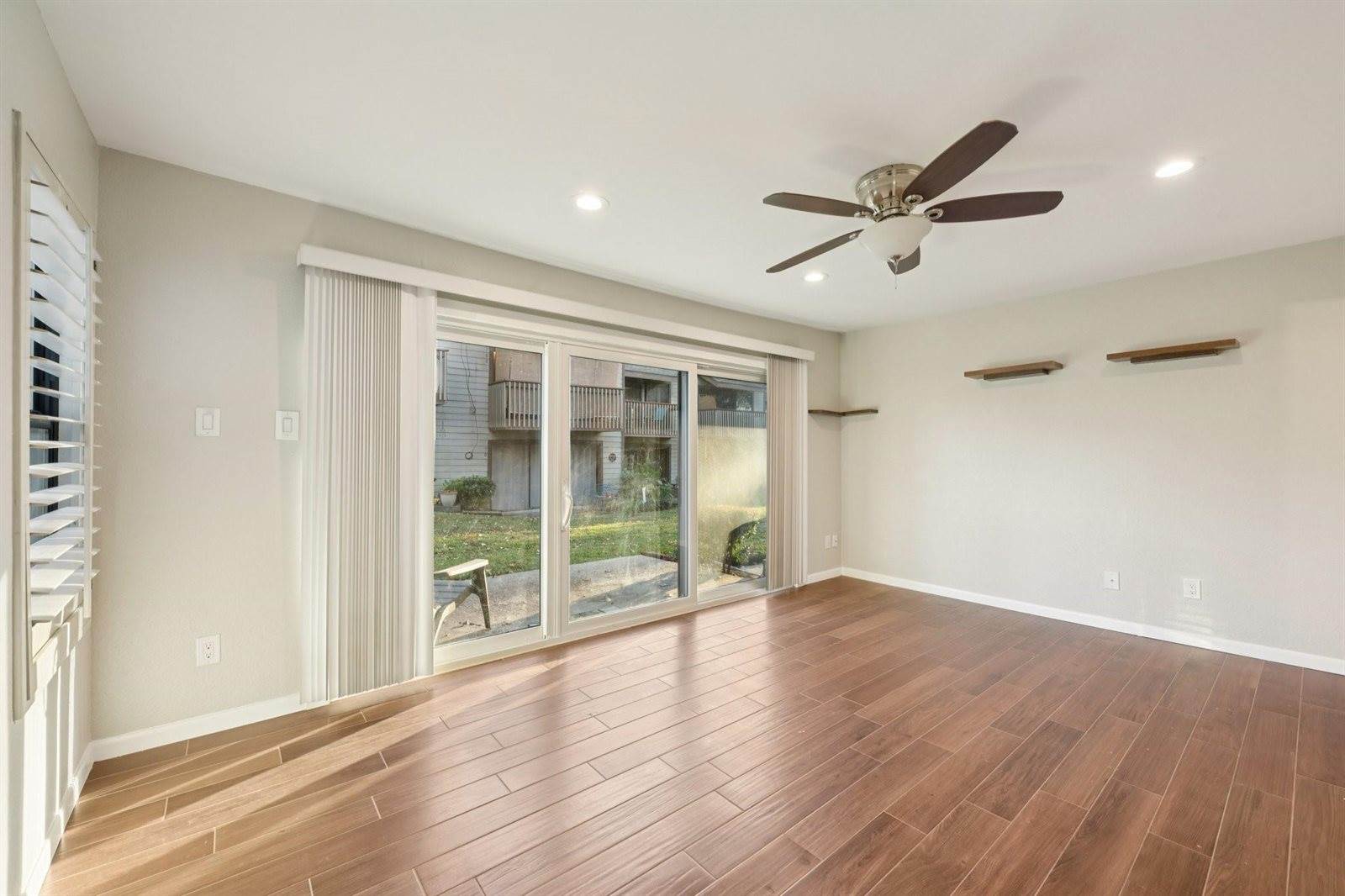 12900 Walden Road, #815H, Montgomery, TX 77356