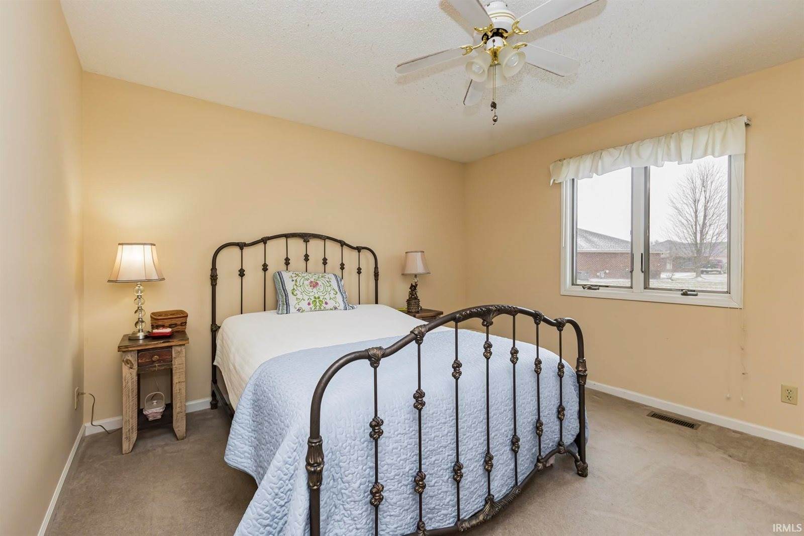 4708 E Heritage Circle, Muncie, IN 47303