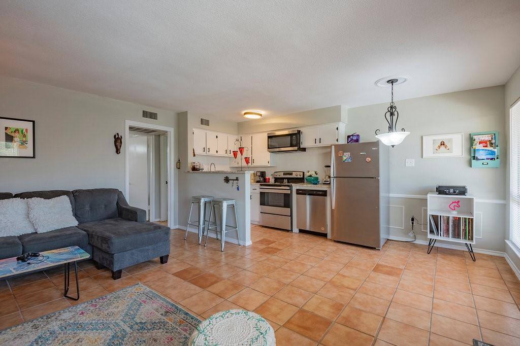 5000 Bowser Avenue, #211, Dallas, TX 75209