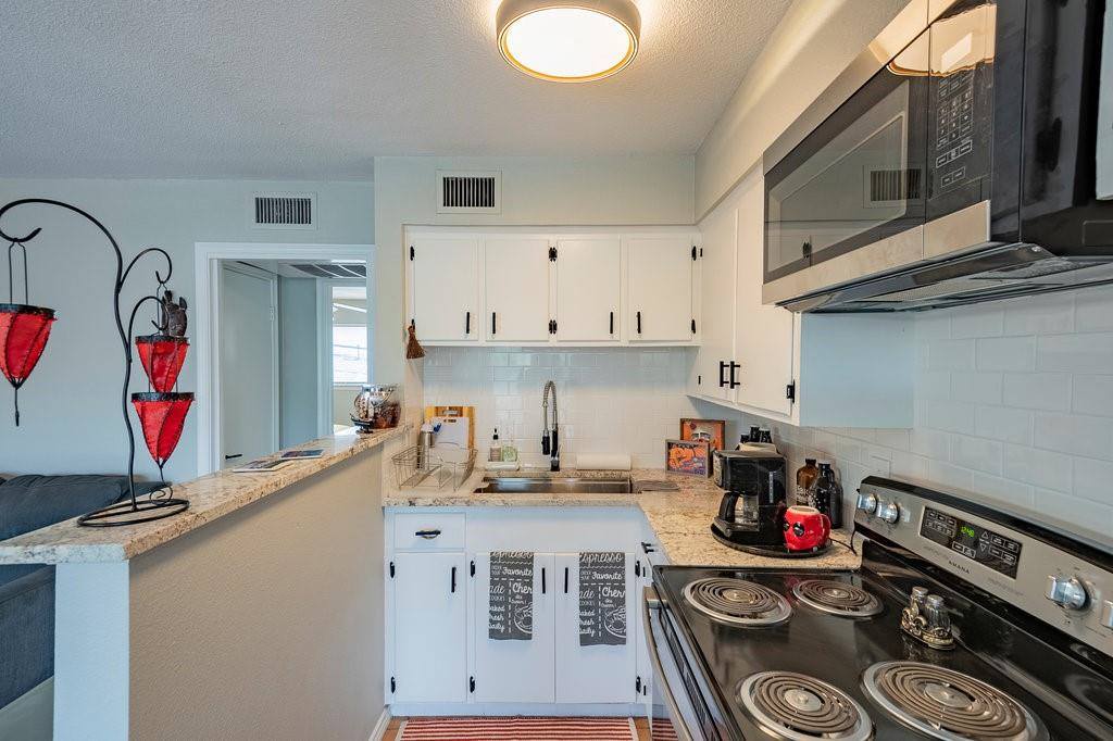 5000 Bowser Avenue, #211, Dallas, TX 75209