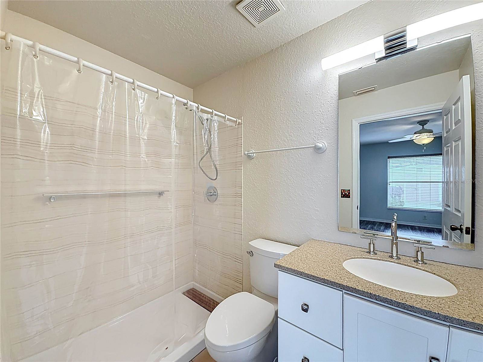 206 Locust Pass Lane, Ocala, FL 34472