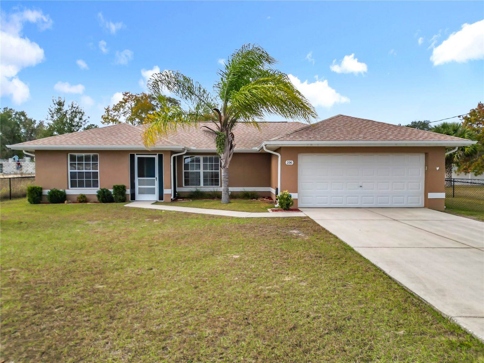 206 Locust Pass Lane, Ocala, FL 34472