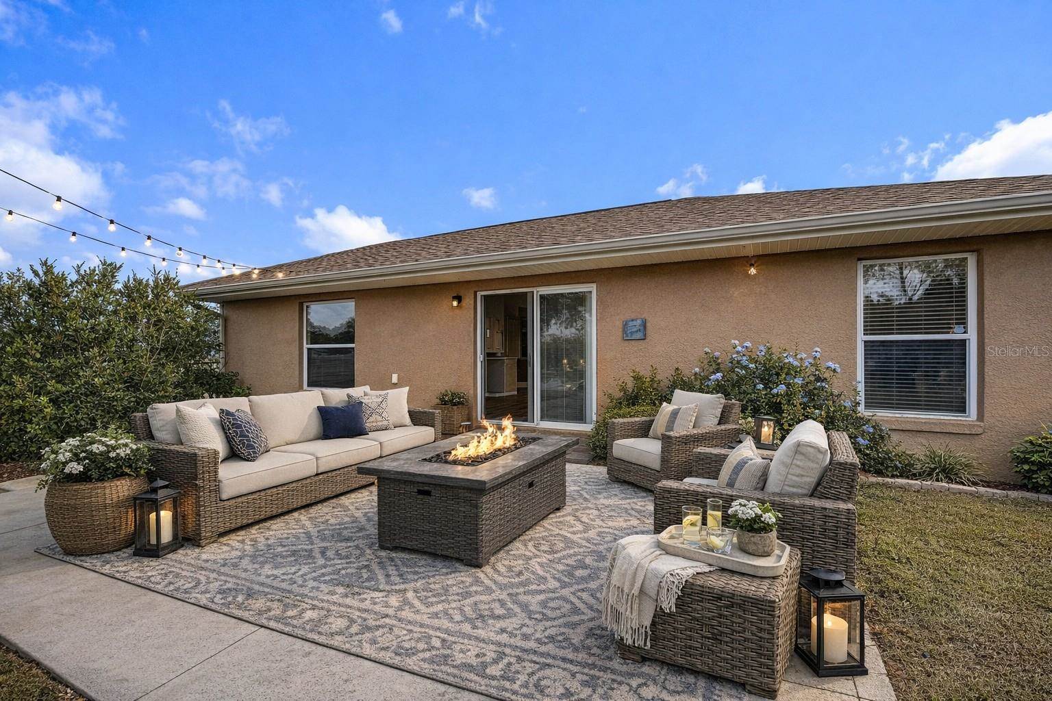 206 Locust Pass Lane, Ocala, FL 34472