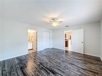 206 Locust Pass Lane, Ocala, FL 34472