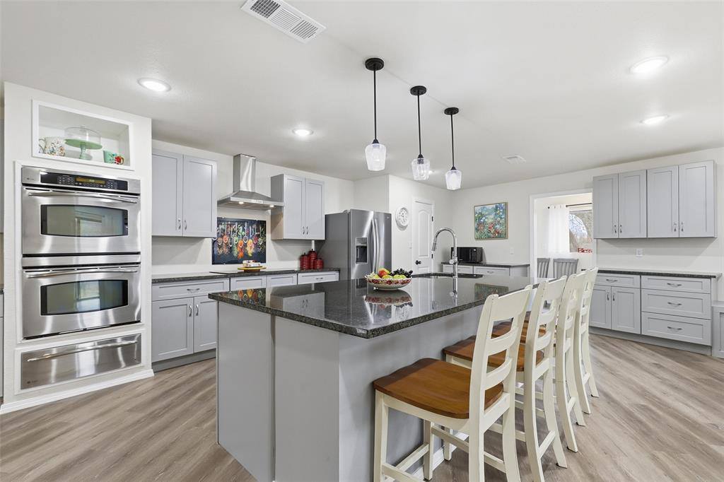 232 Remuda Drive, Fort Worth, TX 76108