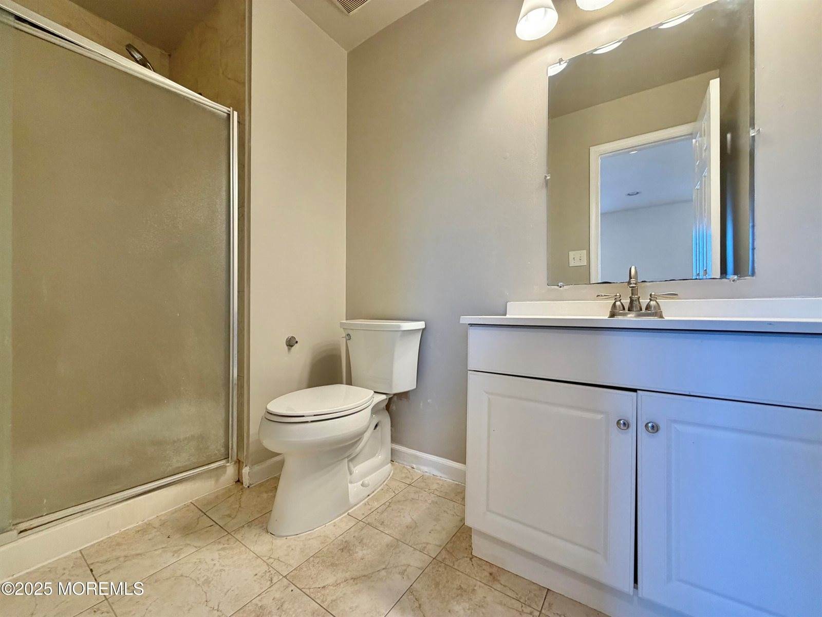 1 Gwizdak Court, Sayreville, NJ 08879