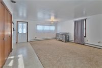 125 Island Drive, Poland, OH 44514