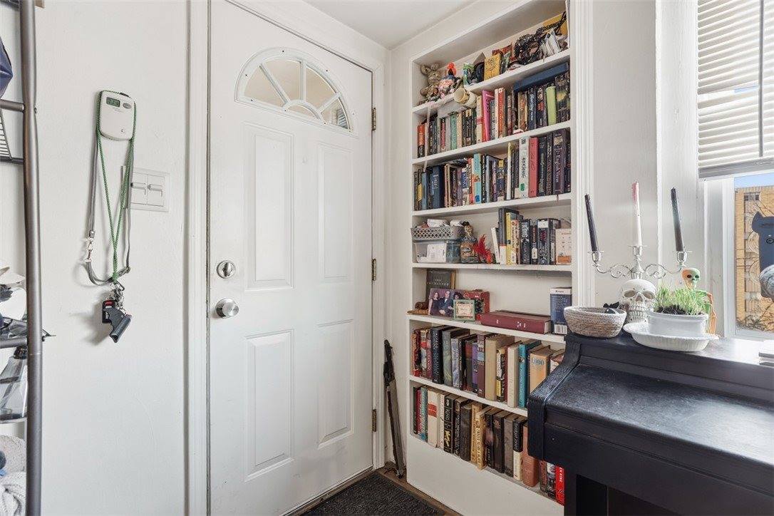 2402 Laketon Rd, Wilkinsburg, PA 15221