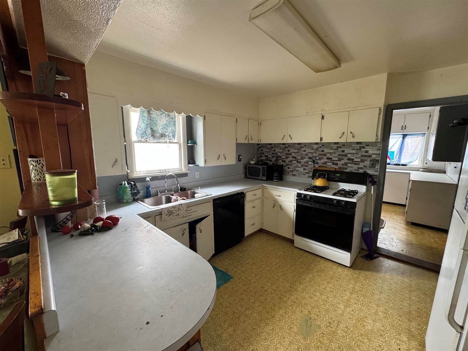 3253 1/2 Collyer Avenue, Clifton, CO 81520