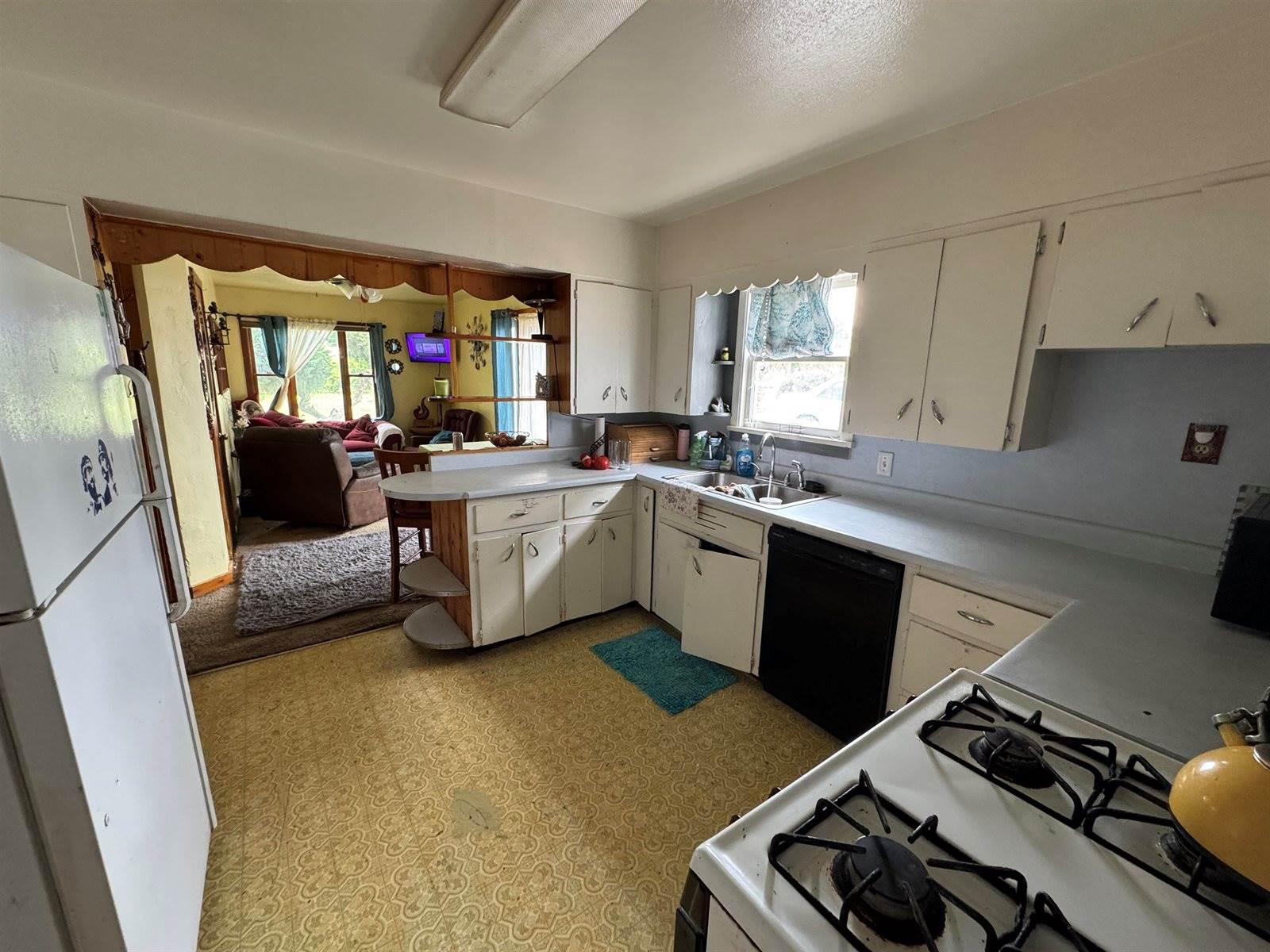 3253 1/2 Collyer Avenue, Clifton, CO 81520