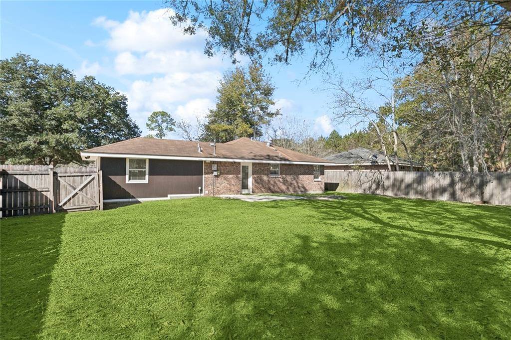 100 Cedar Ridge Court, Slidell, LA 70460