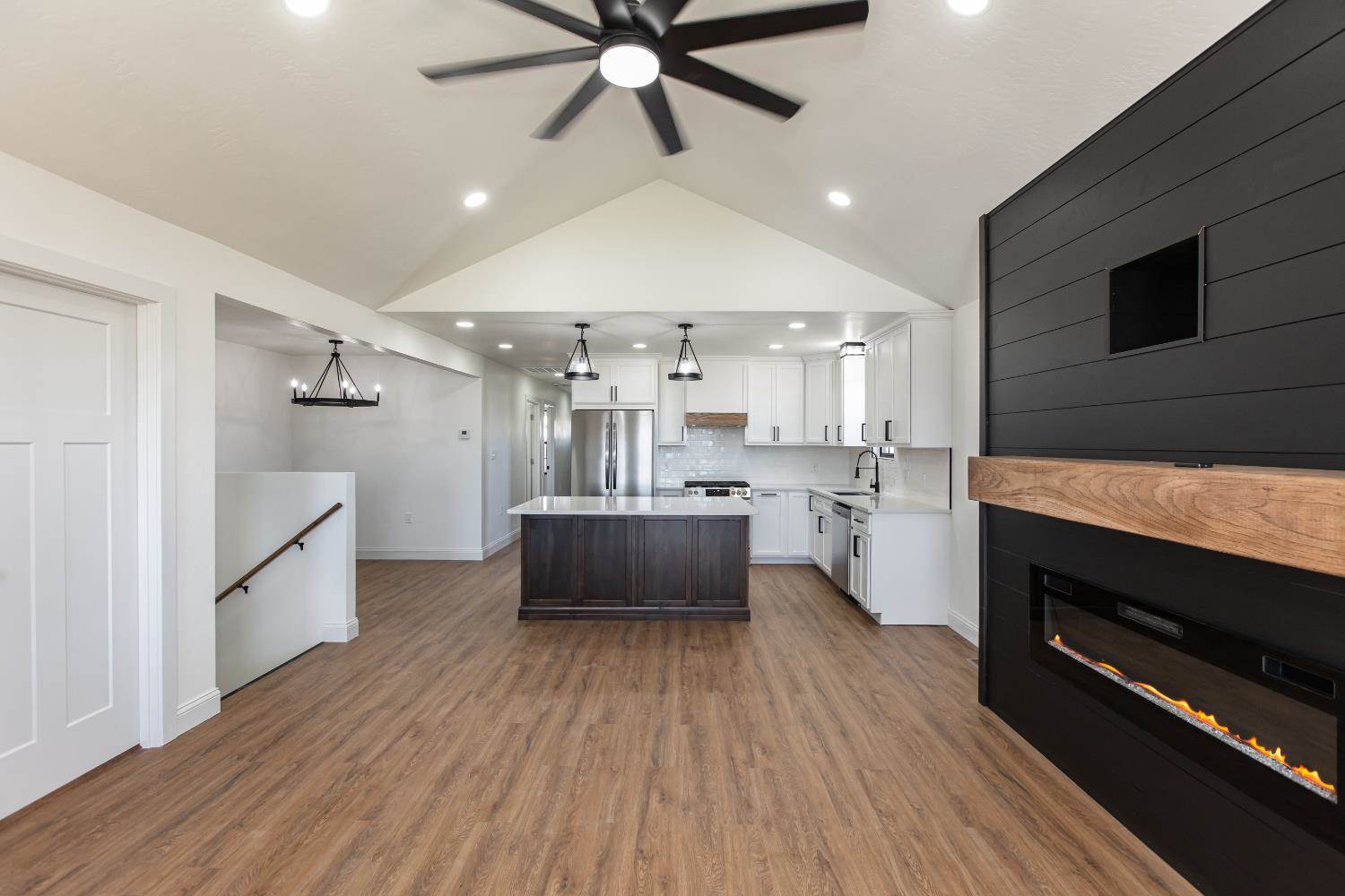 1230 Jenny's Court, Ulysses, KS 67880