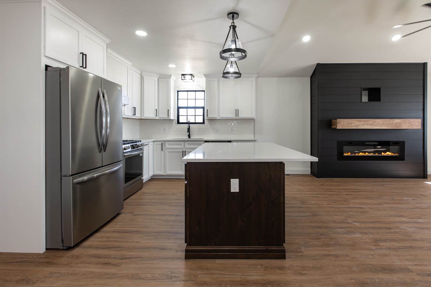 1230 Jenny's Court, Ulysses, KS 67880