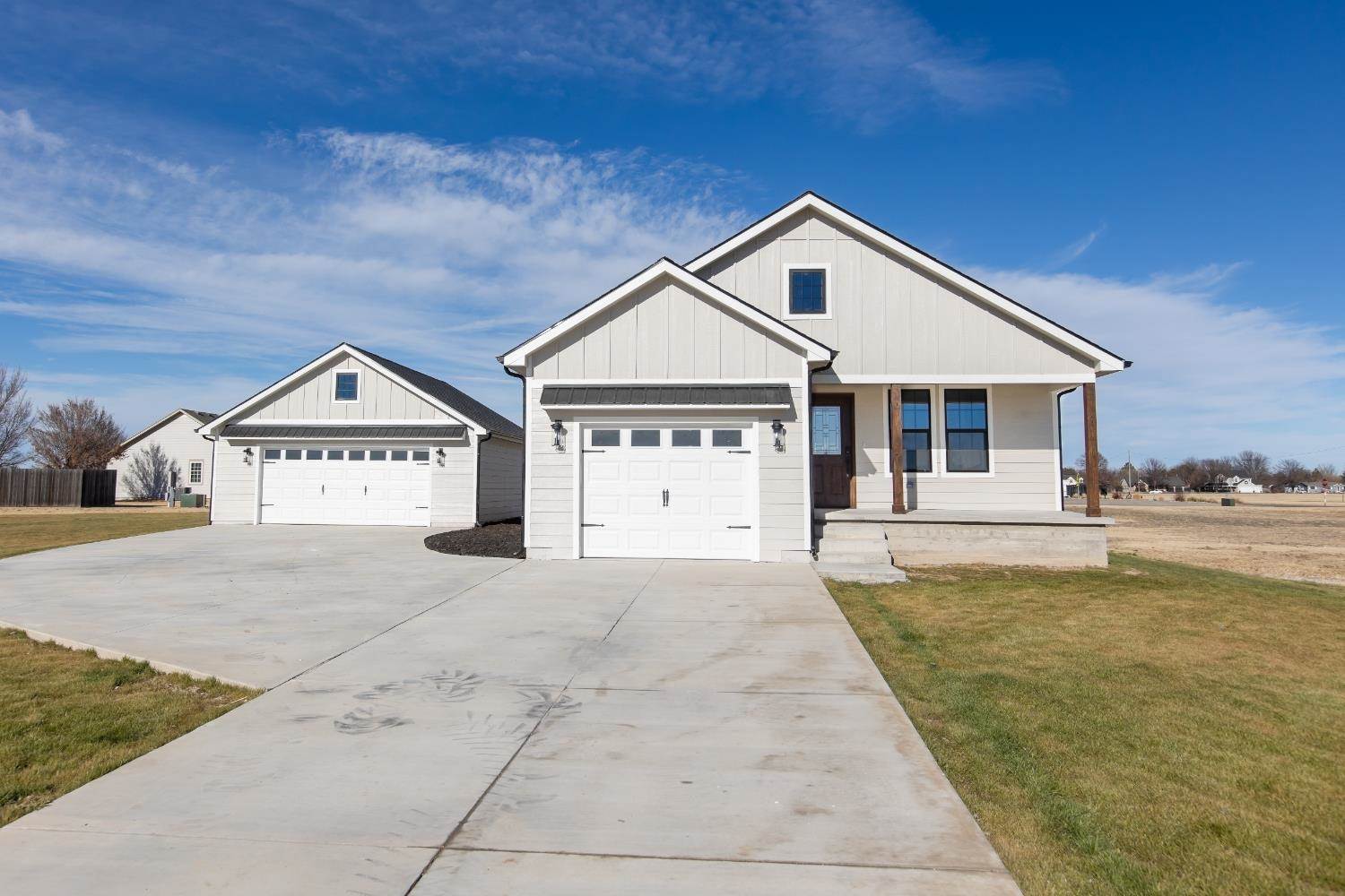 1230 Jenny's Court, Ulysses, KS 67880