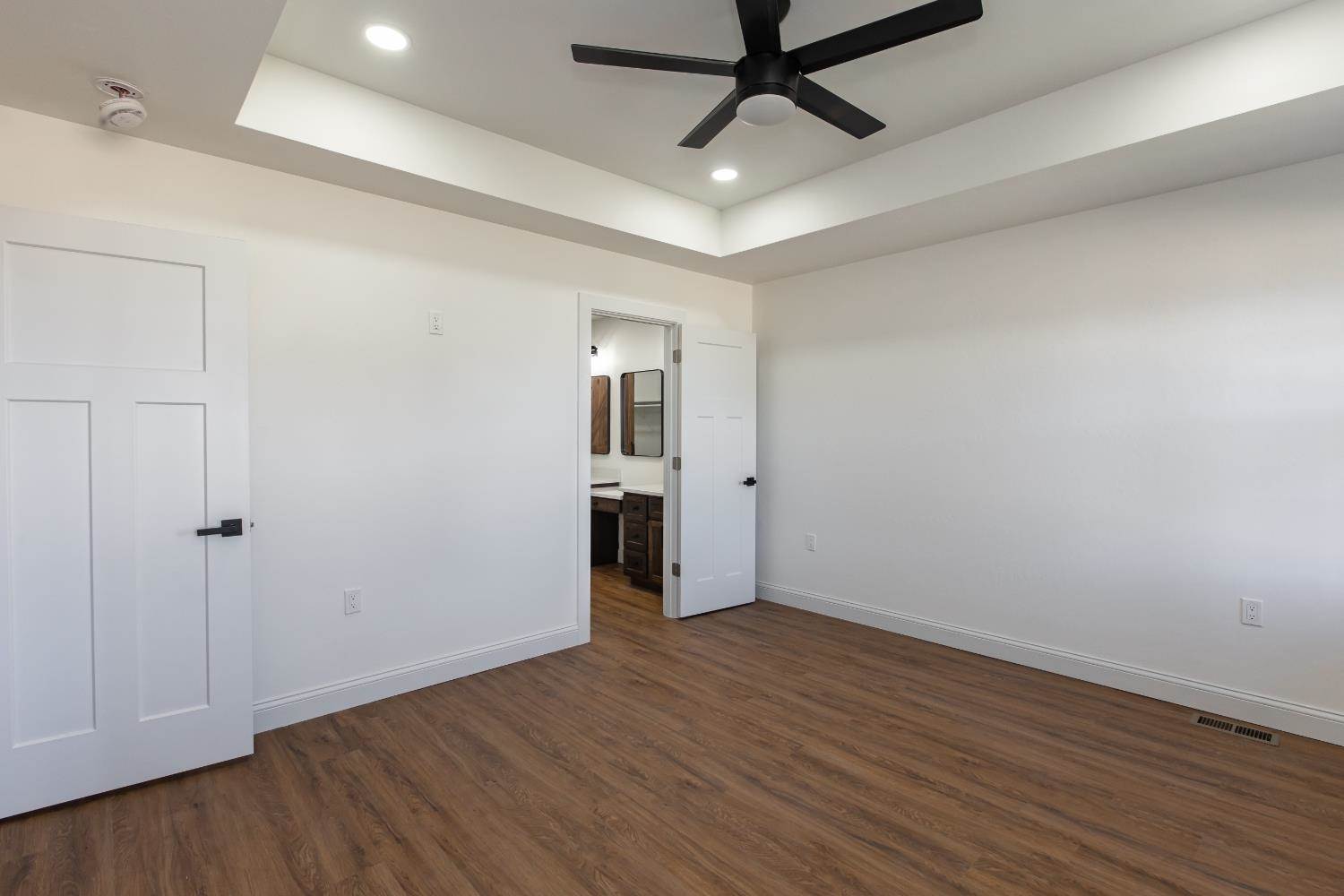 1230 Jenny's Court, Ulysses, KS 67880