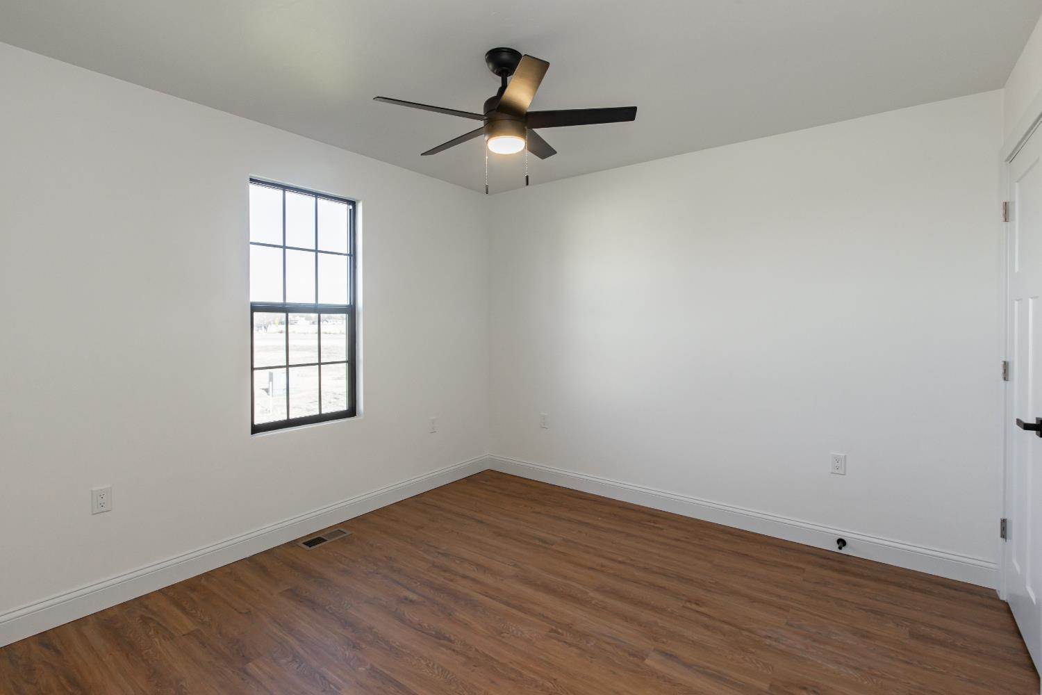 1230 Jenny's Court, Ulysses, KS 67880