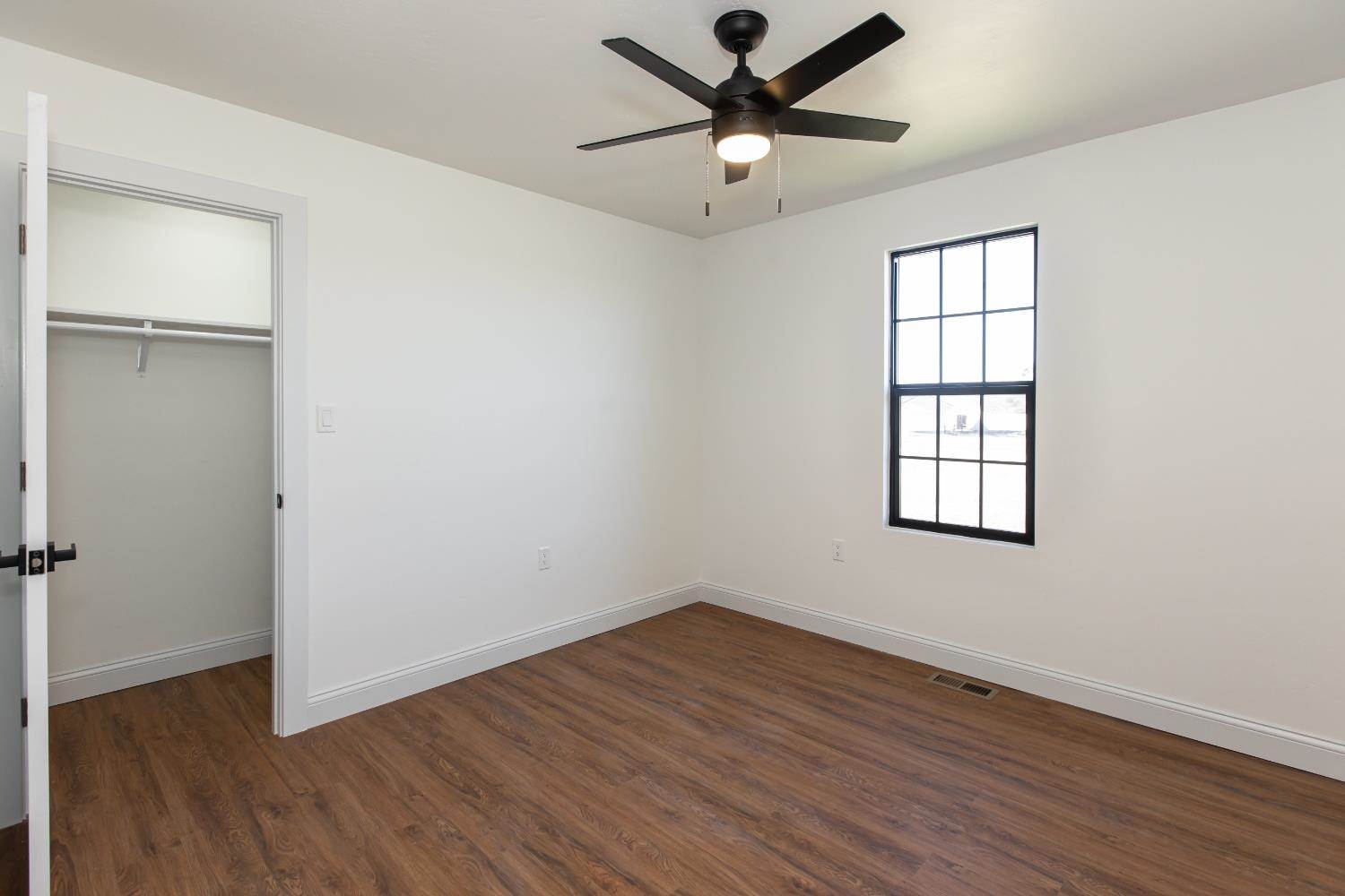 1230 Jenny's Court, Ulysses, KS 67880