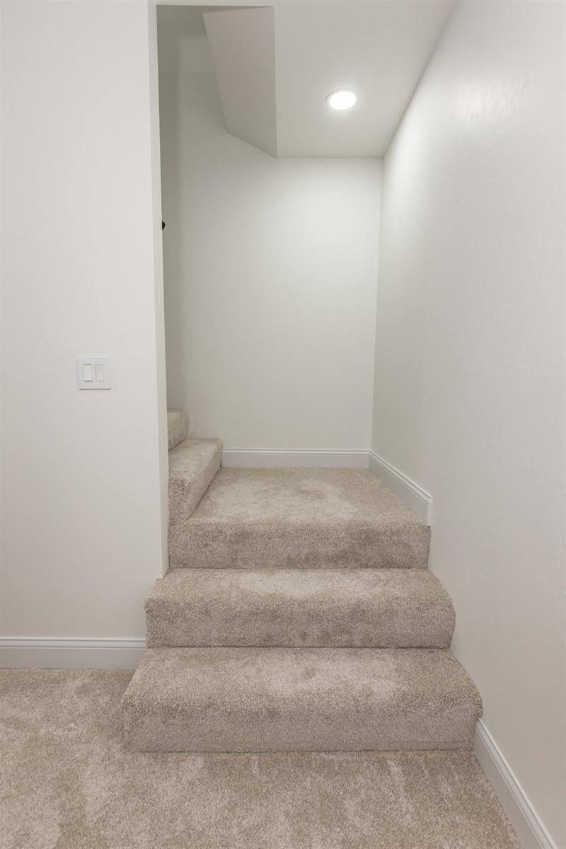 1230 Jenny's Court, Ulysses, KS 67880