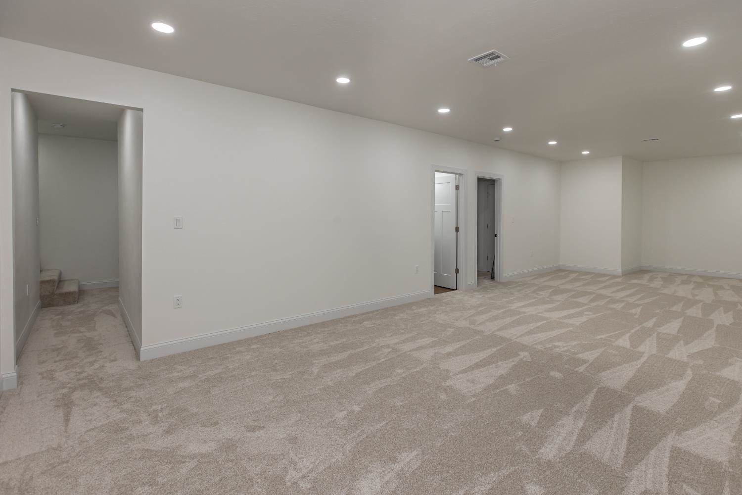 1230 Jenny's Court, Ulysses, KS 67880