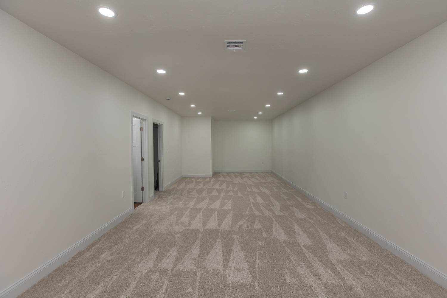 1230 Jenny's Court, Ulysses, KS 67880