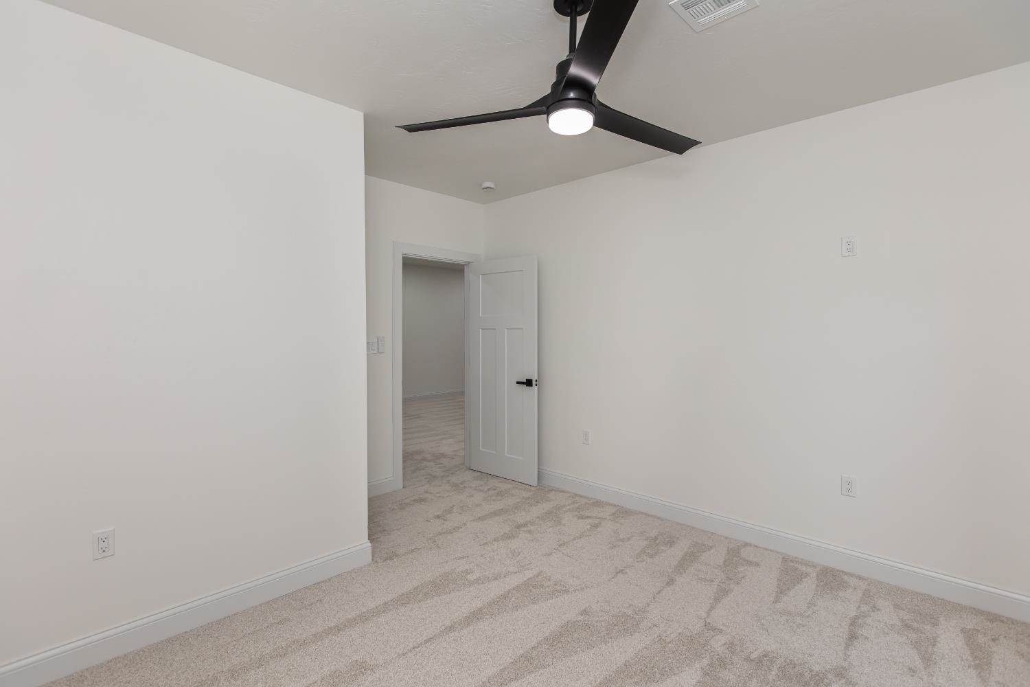 1230 Jenny's Court, Ulysses, KS 67880