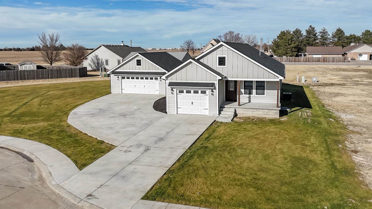 1230 Jenny's Court, Ulysses, KS 67880