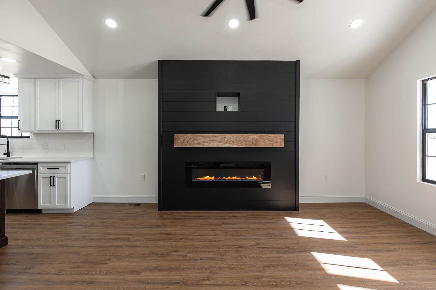 1230 Jenny's Court, Ulysses, KS 67880