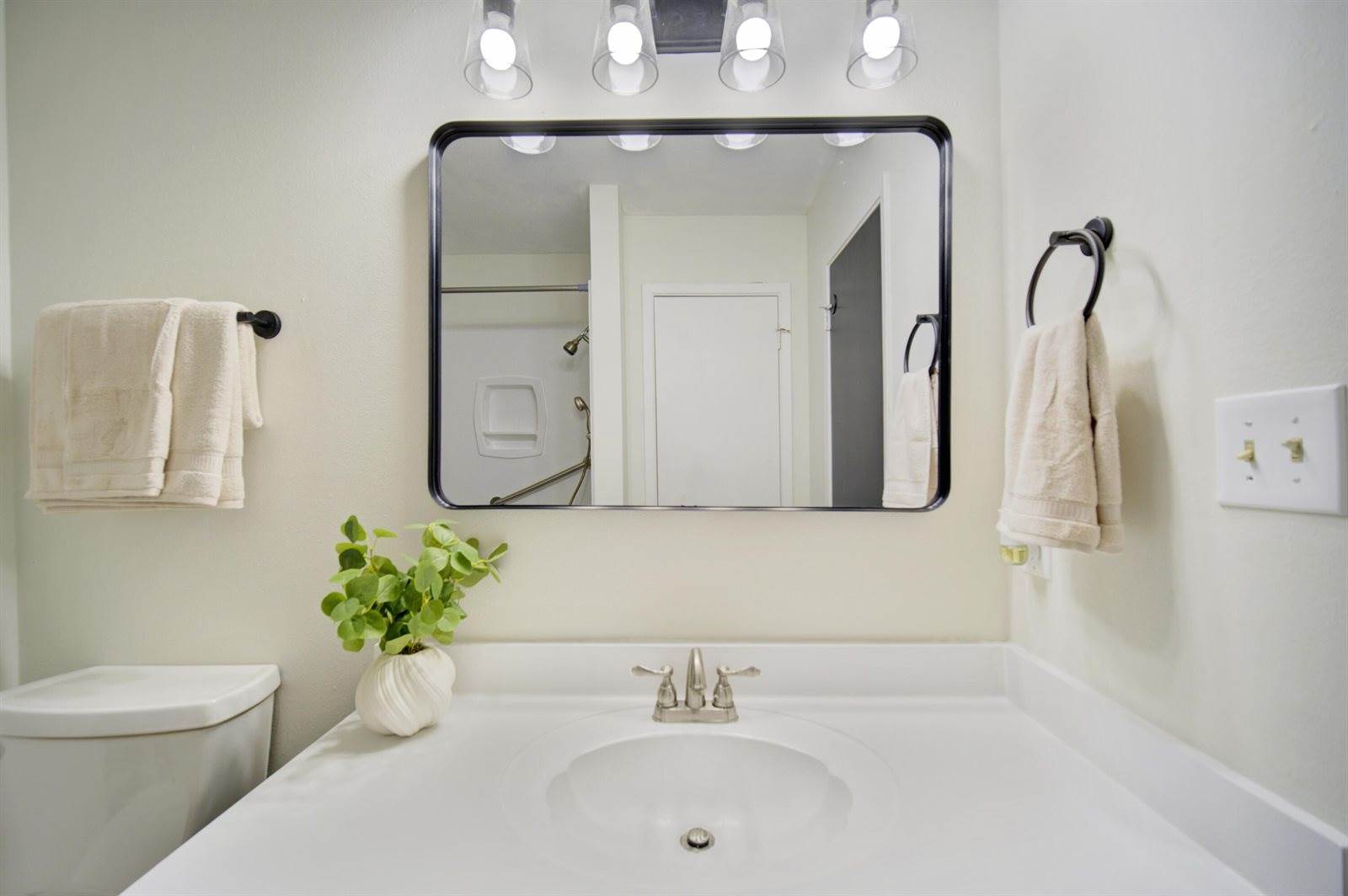 1024 Juniper Avenue, Niceville, FL 32578