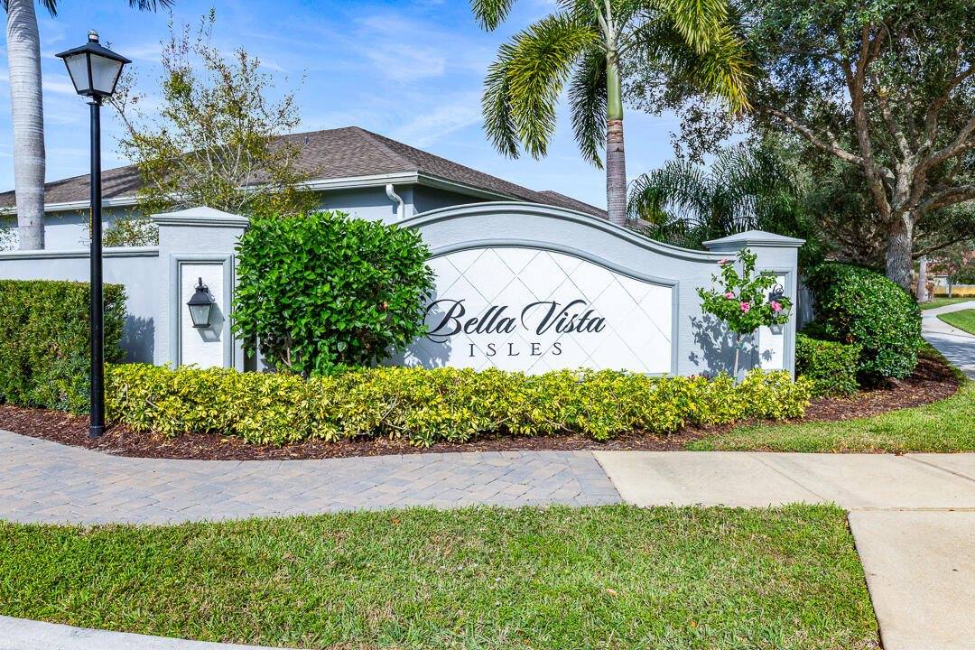 2590 Bella Vista Circle, Vero Beach, FL 32966