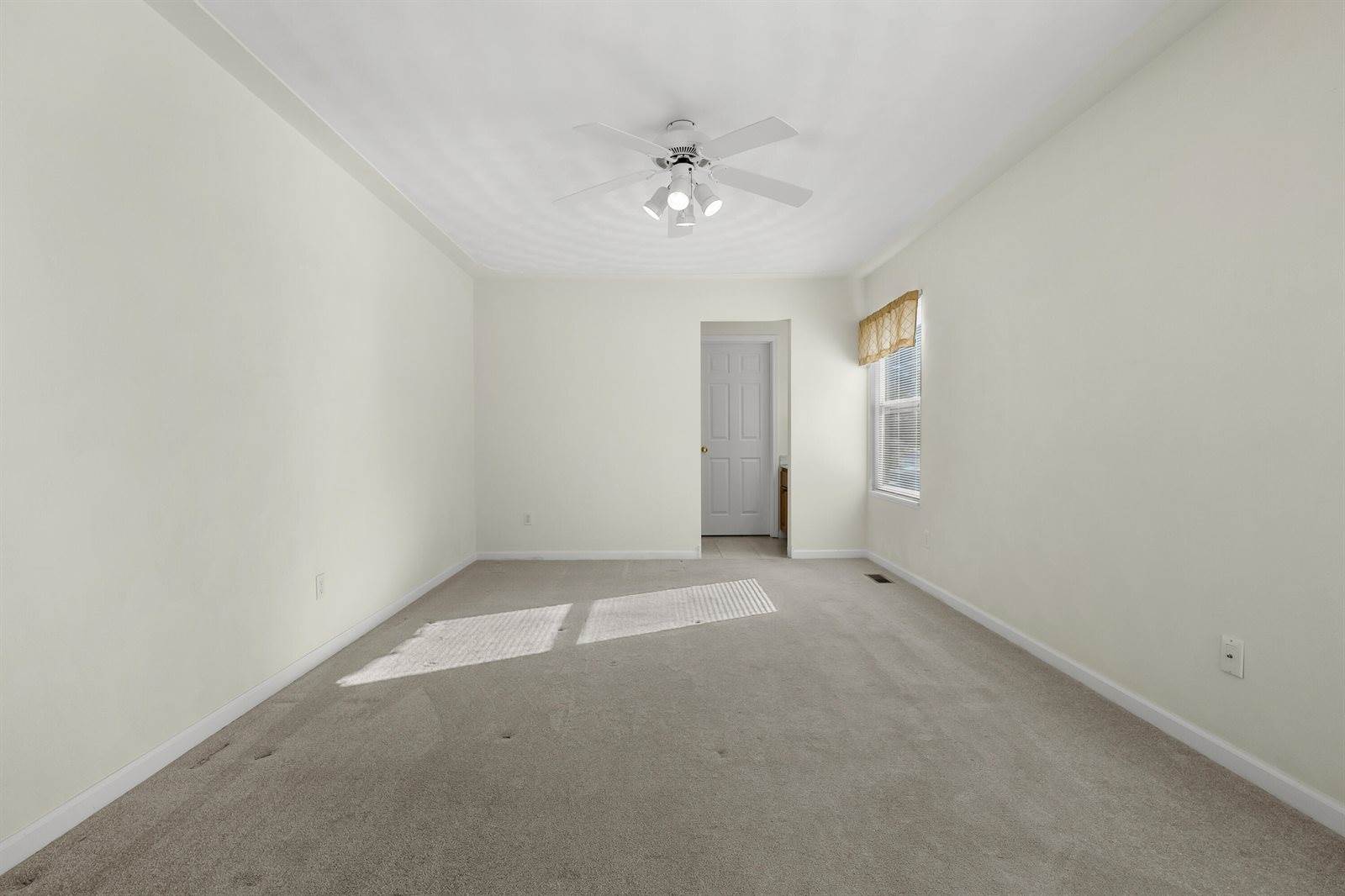 6650 Redhawk Avenue, Kalamazoo, MI 49048