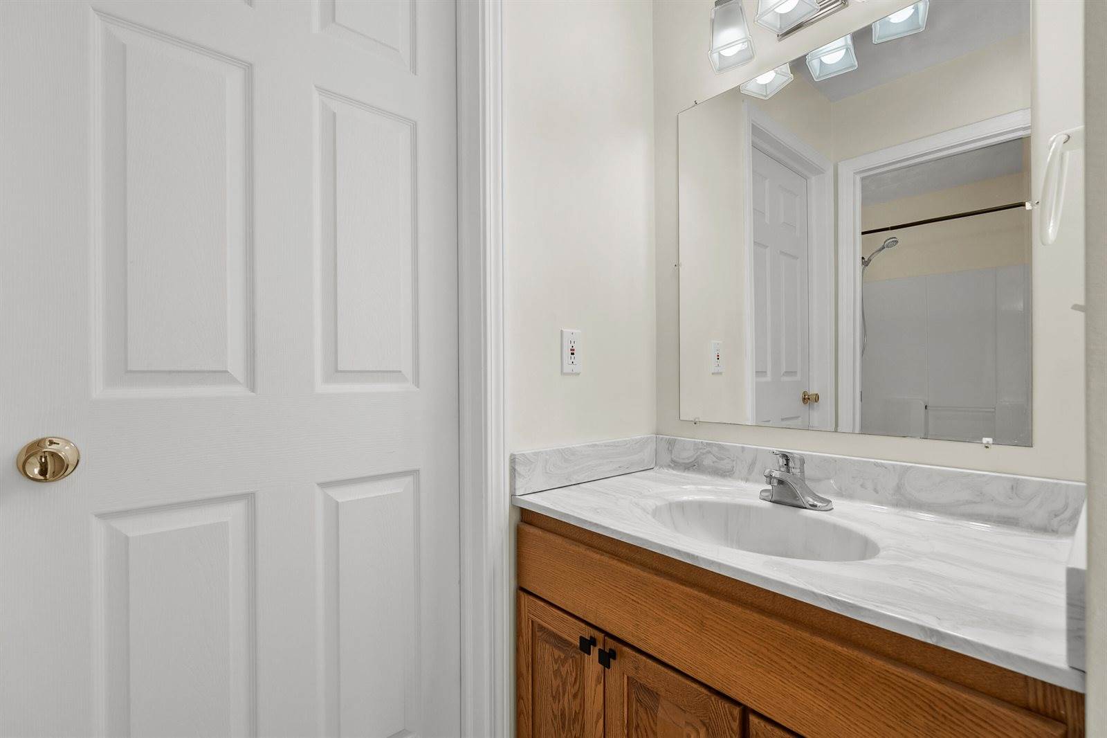 6650 Redhawk Avenue, Kalamazoo, MI 49048