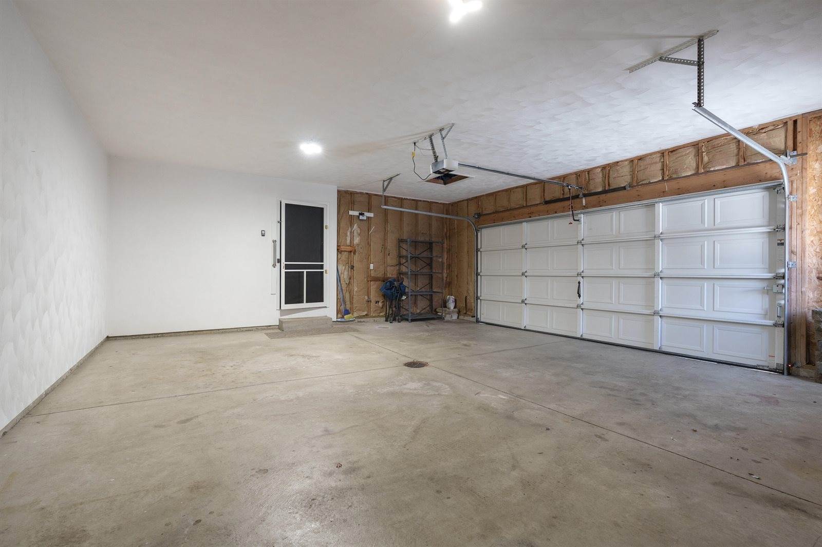 6650 Redhawk Avenue, Kalamazoo, MI 49048