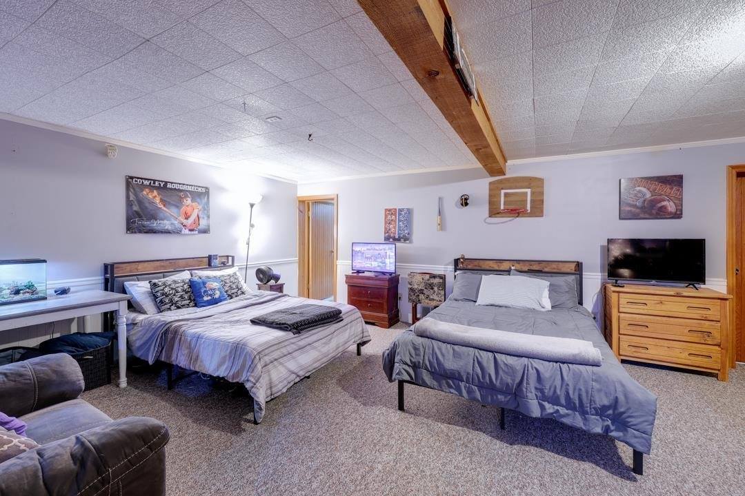 625 North 9th St, Arkansas City, KS 67005