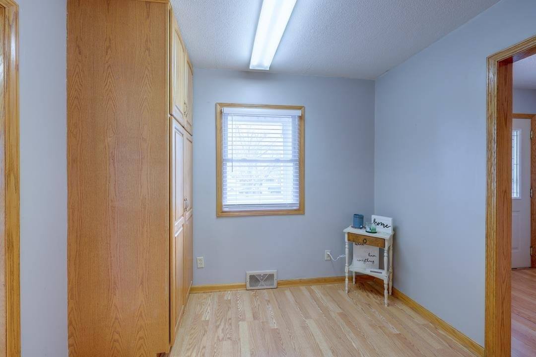 625 North 9th St, Arkansas City, KS 67005