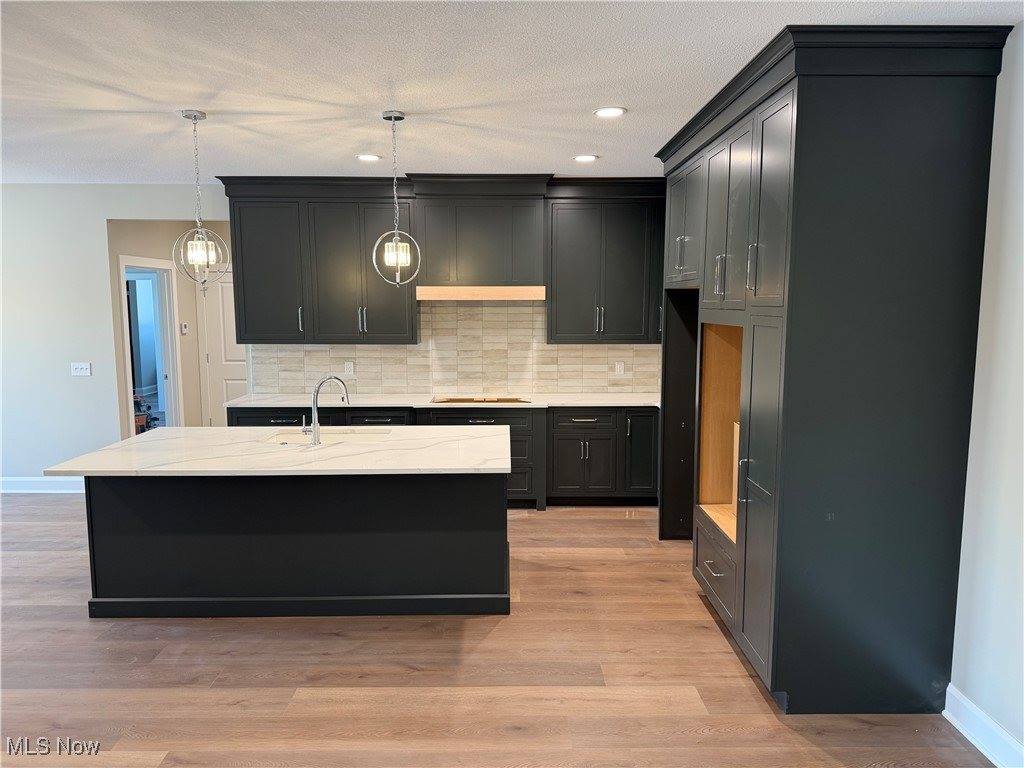 6916 South Raccoon Road, Canfield, OH 44406