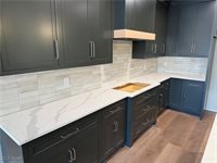 6916 South Raccoon Road, Canfield, OH 44406