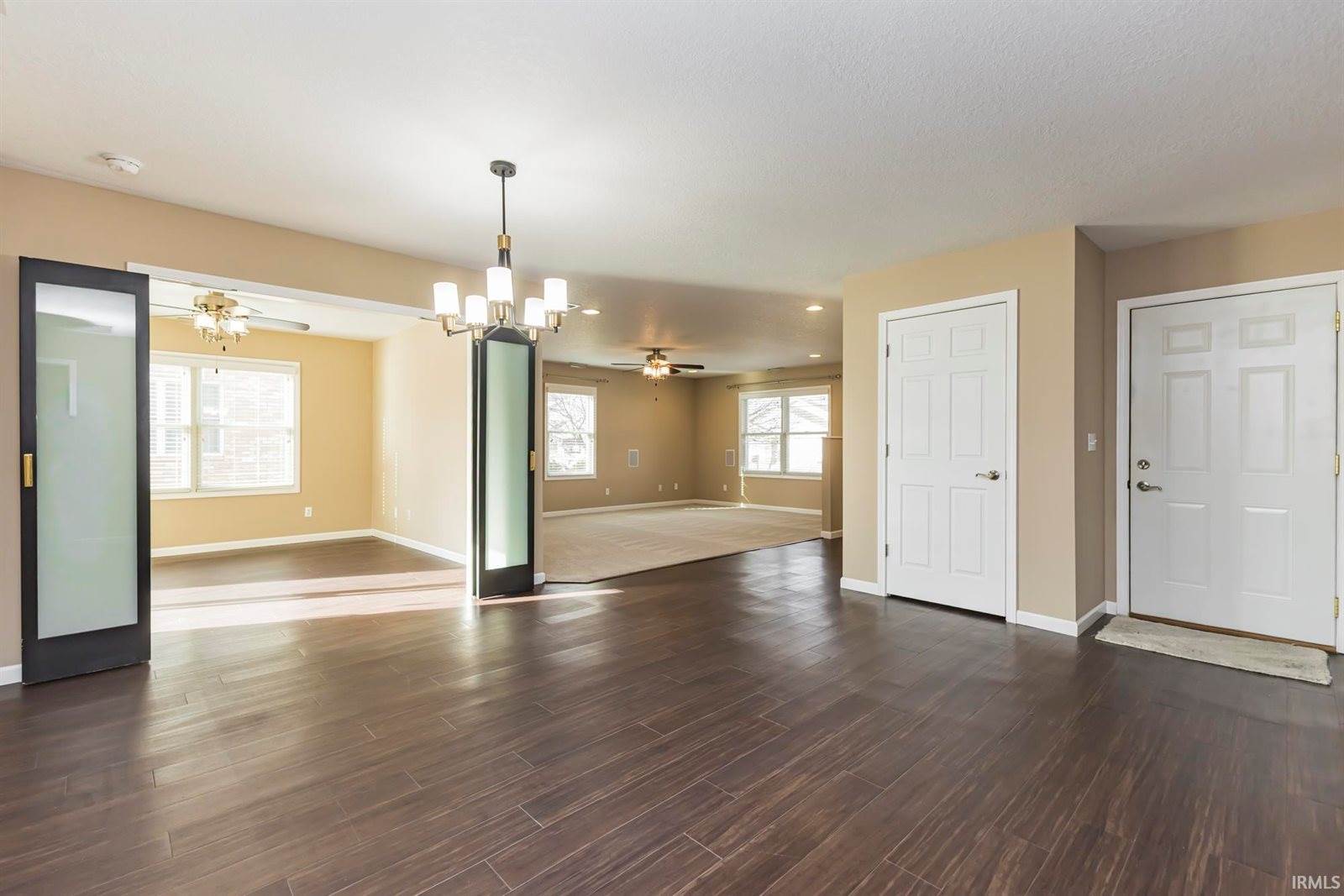 307 E Charter Drive, Muncie, IN 47303